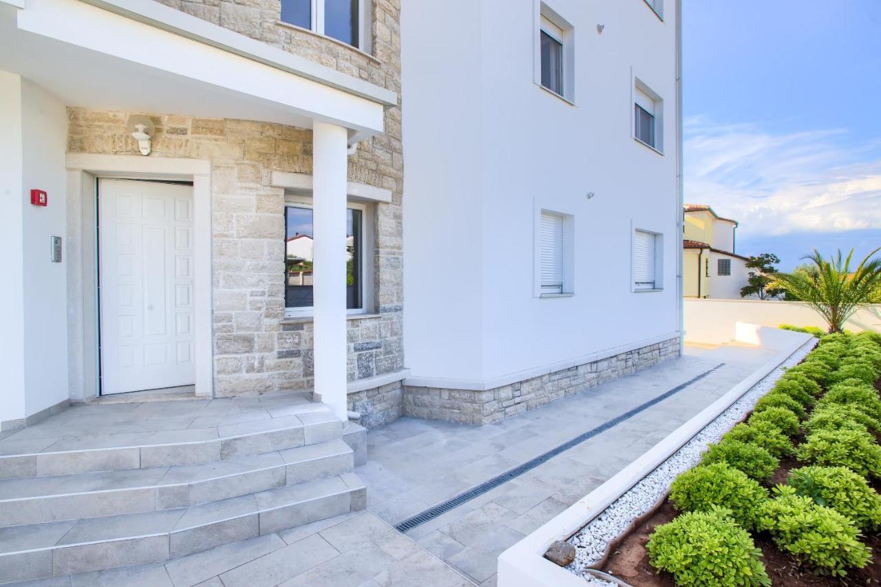 White House Stinjan Apartment Exterior photo