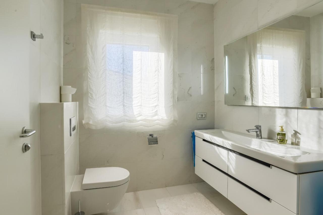 White House Stinjan Apartment Exterior photo
